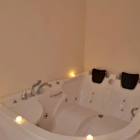 Вилла Yesilkoy 3 Bedroom