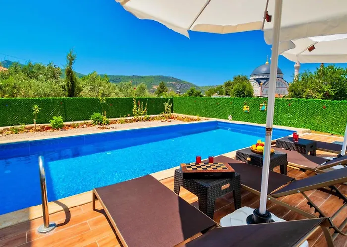 Yesilkoy 3 Bedroom فيلة كالكان