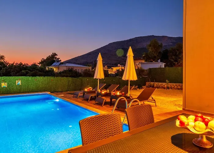 فيلة Yesilkoy 3 Bedroom كالكان