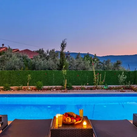 Villa Yesilkoy 3 Bedroom 9374 Kalkan