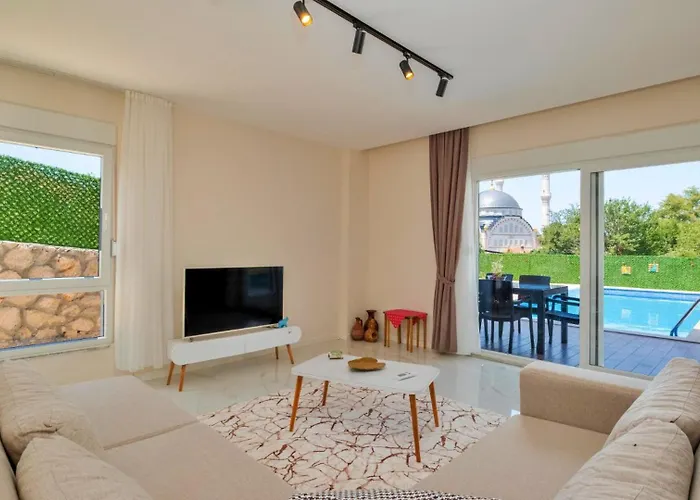 Yesilkoy 3 Bedroom Villa