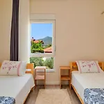 Yesilkoy 3 Bedroom كالكان